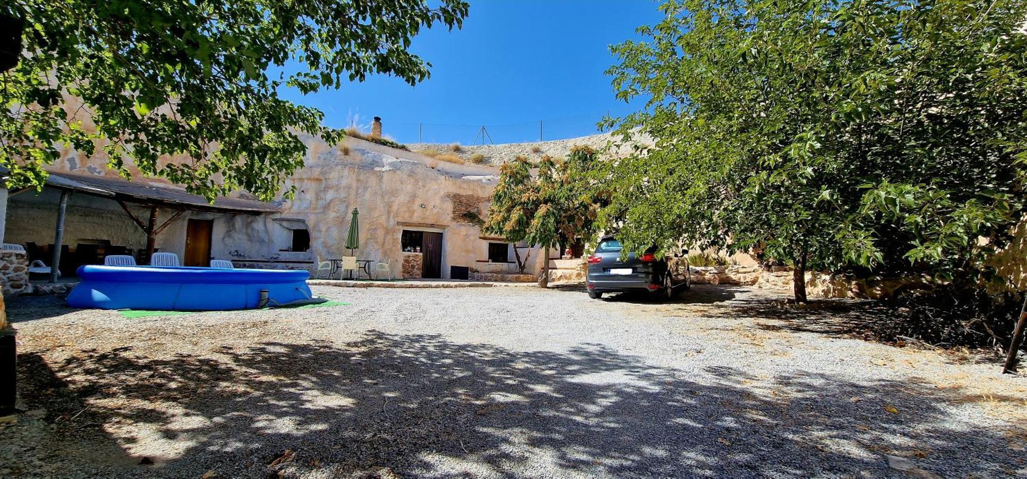 Casa Cueva Cascamorras "Capricho Andaluz" Баса Экстерьер фото